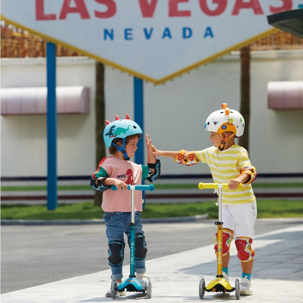 Micro Scooters - Mini Deluxe with LED Wheels |Adjustable Handlebar |3 Wheels |Max Load 50KG | Scooter for Kids | Kids Scooter | Scooter with LED Wheels | Scooter for Kids 2-5 Years - Image 6