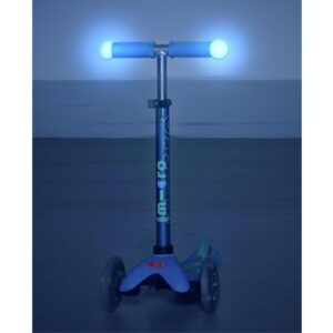Micro Scooters | Mini Micro Magic Children's Scooter | Light Up Handlebar | Lightweight | Boys & Girls | 2-5yrs | Aqua - Image 7